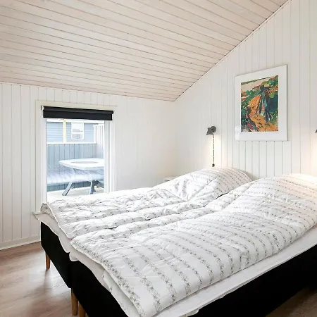 Three-bedroom In Thisted 8 Nørre Vorupør